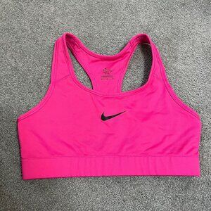 Nike: Good Condition Sports Bra